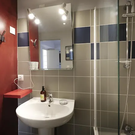 Le Petit Marche, Centre Ville, Lr128 * La Rochelle (Charente-Maritime)