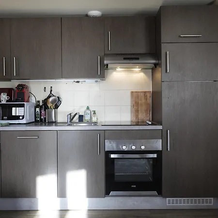 Le Petit Marche, Centre Ville, Lr128 *